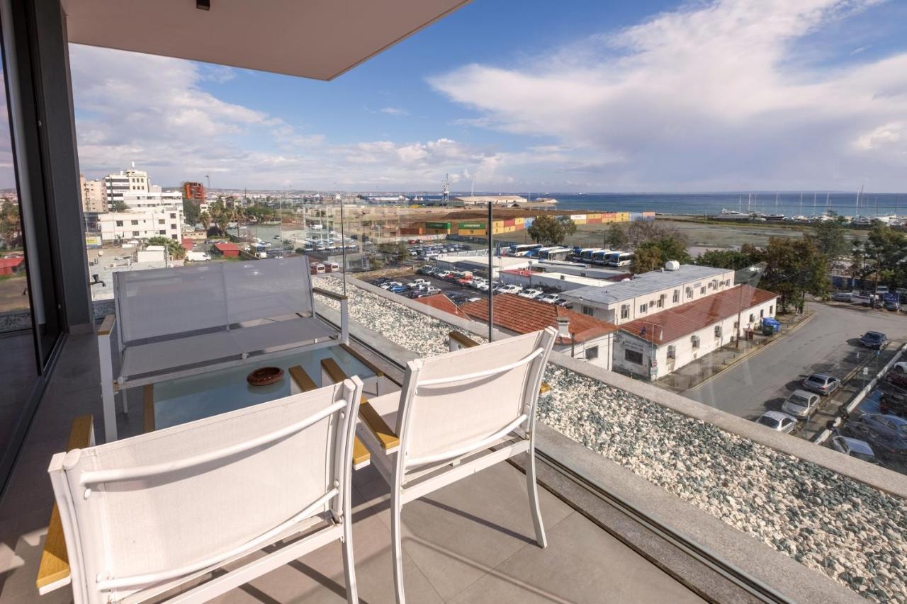 Gaia Seaview Apartment 1 Larnaca Buitenkant foto