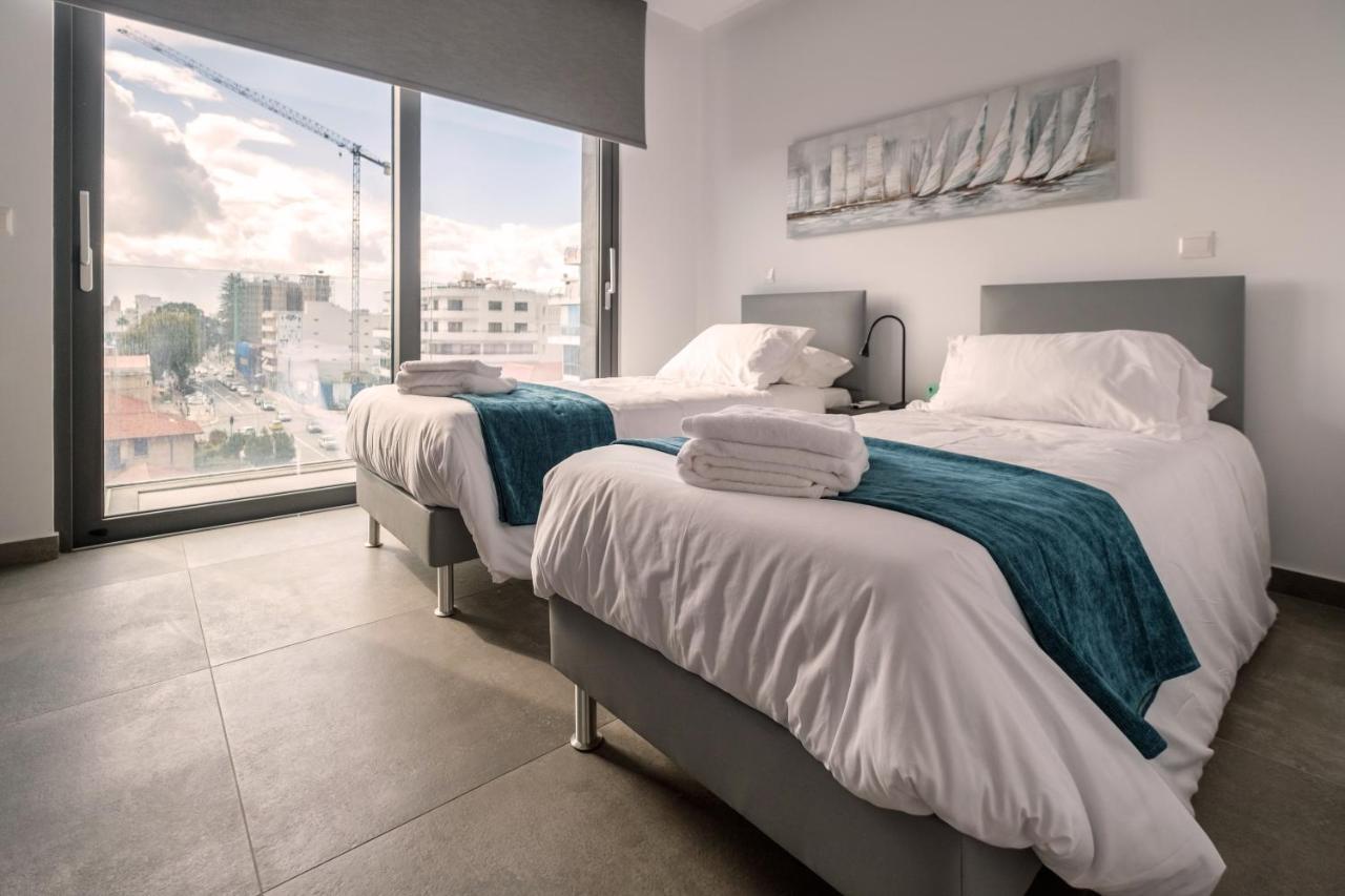 Gaia Seaview Apartment 1 Larnaca Buitenkant foto